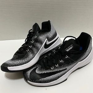 Nike shoes, Air max Infuriate Basketball shoes/casual - SZ 10 men